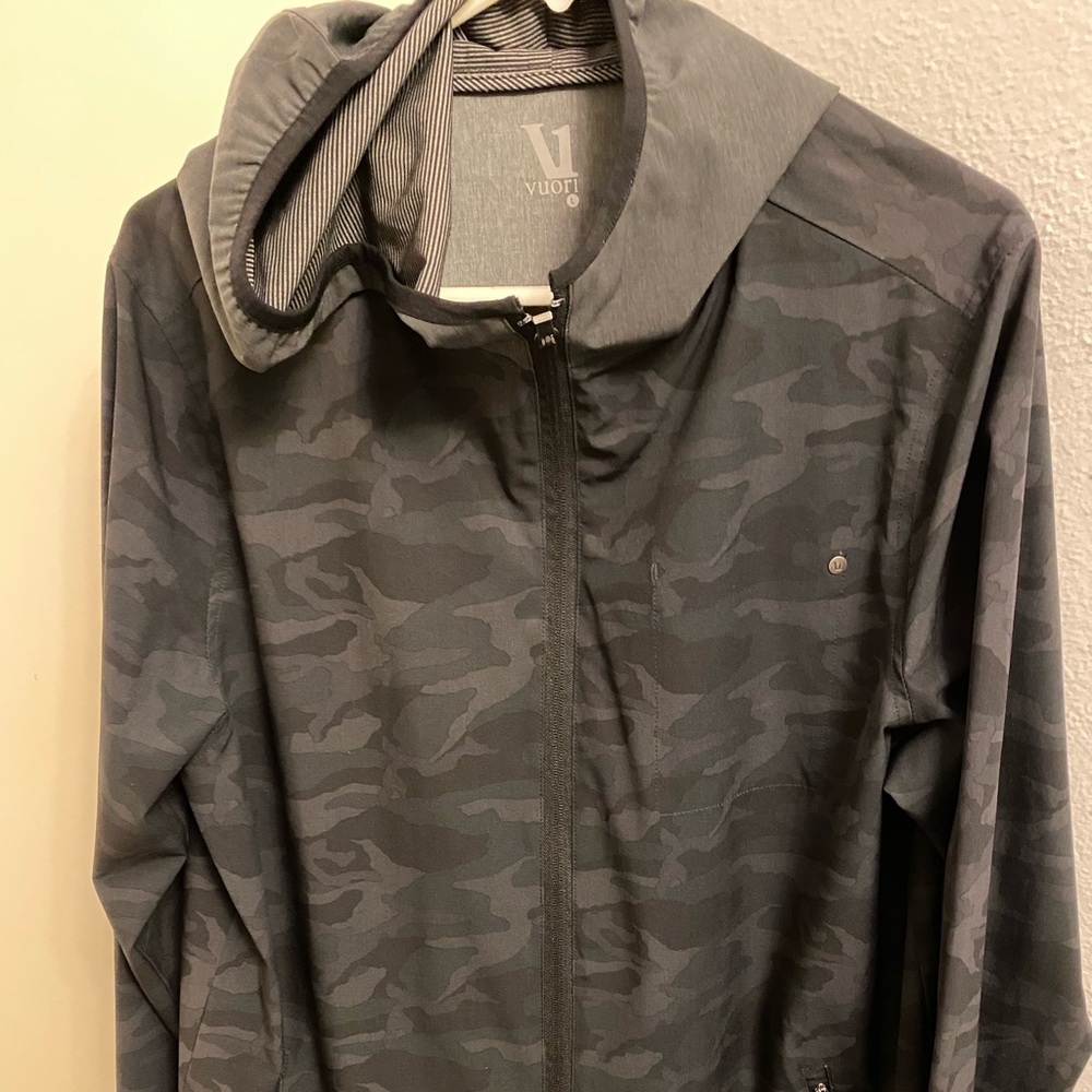 Vuori Outdoor Trainer Shell